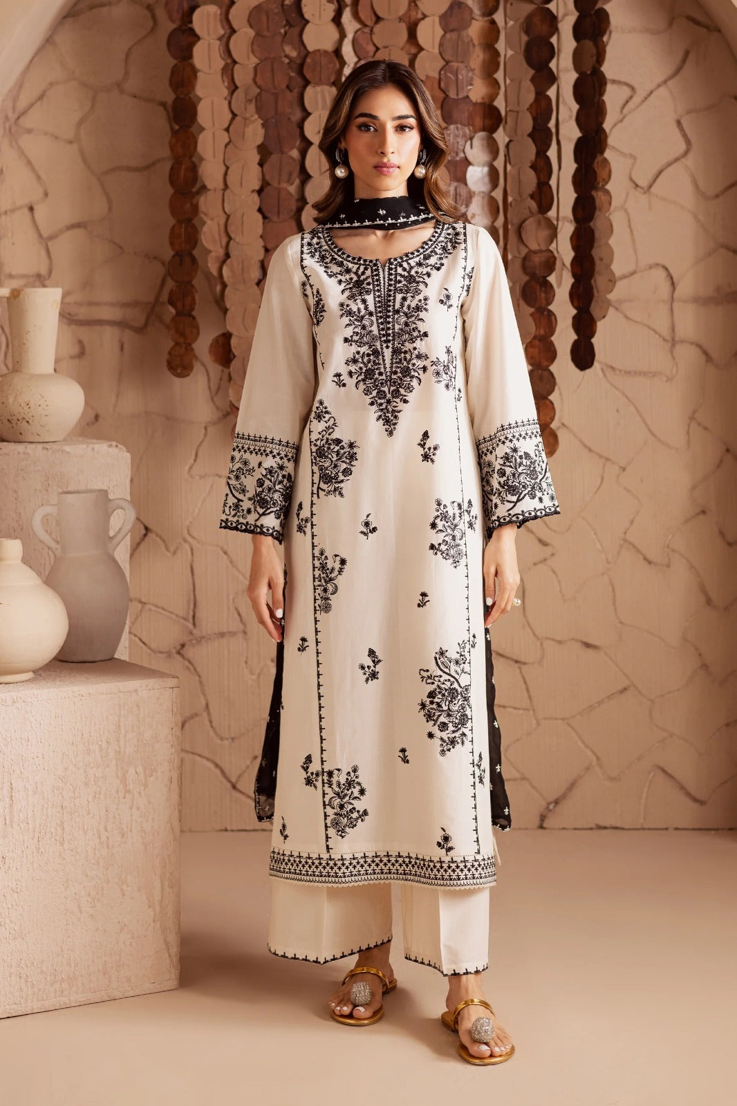 Aliza Embroidered 2-Piece