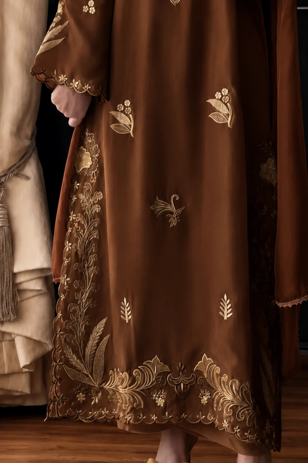 Rosa Noor (Coffee Brown)