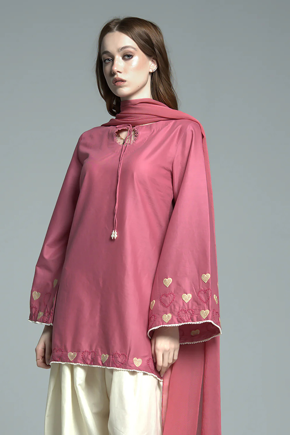 IZEL | Embroidered 3-Piece