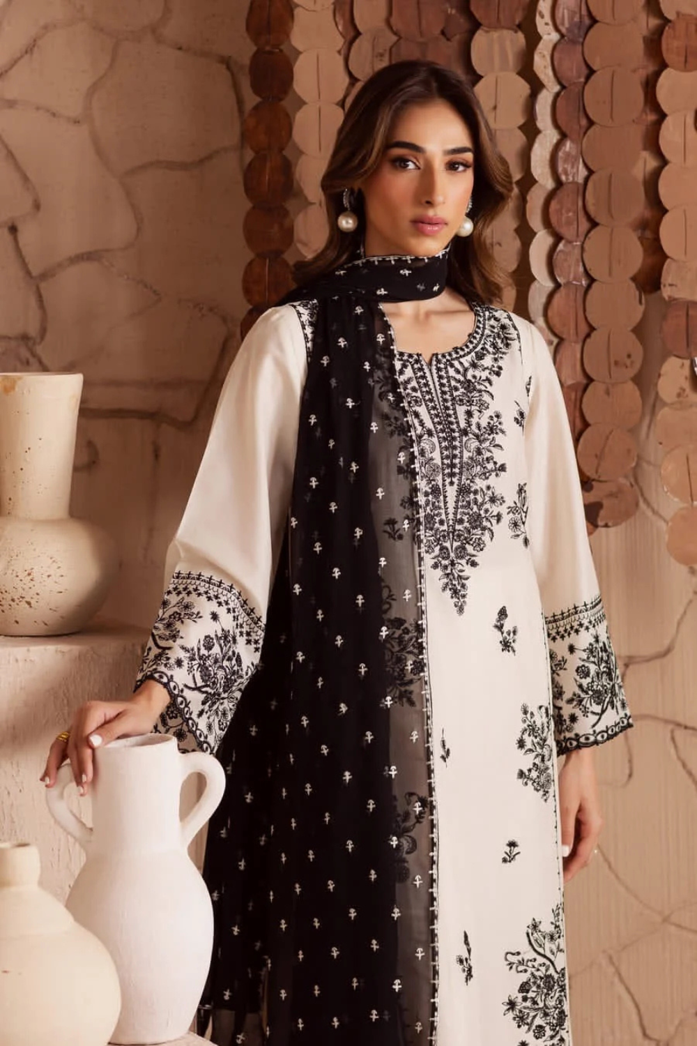 Aliza Embroidered 2-Piece