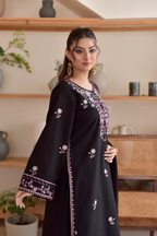 Zoya | Embroidered 3-Piece
