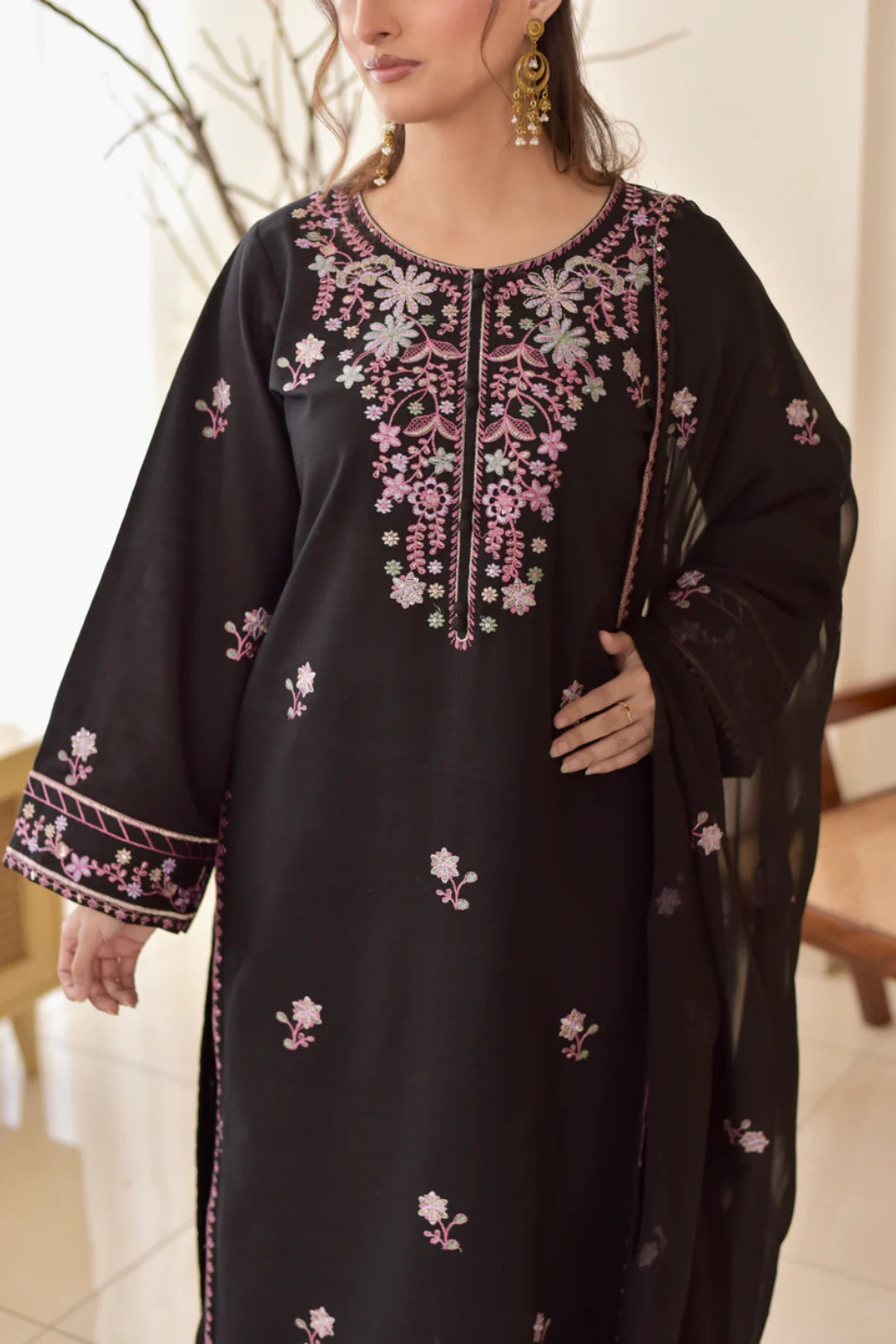 Zoya | Embroidered 3-Piece