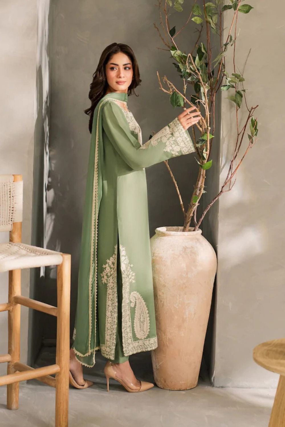 ZARNISH Three-Piece