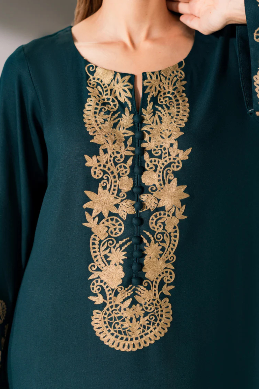 Falak | Embroidered 2-Piece