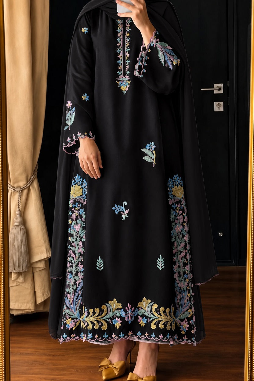 Rosa-e-Noor (Black)